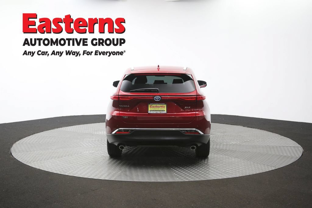 Used 2024 Toyota Venza LE AWD/4WD image 38