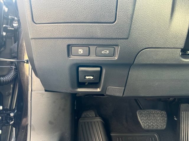 Used 2025 Lexus ES 350 w/ Premium Package FWD image 13