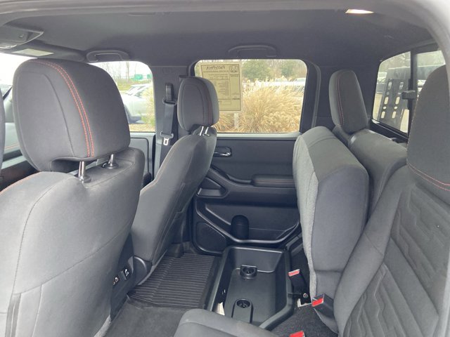 Used 2023 Nissan Frontier PRO-4X w/ Pro Convenience Package image 16