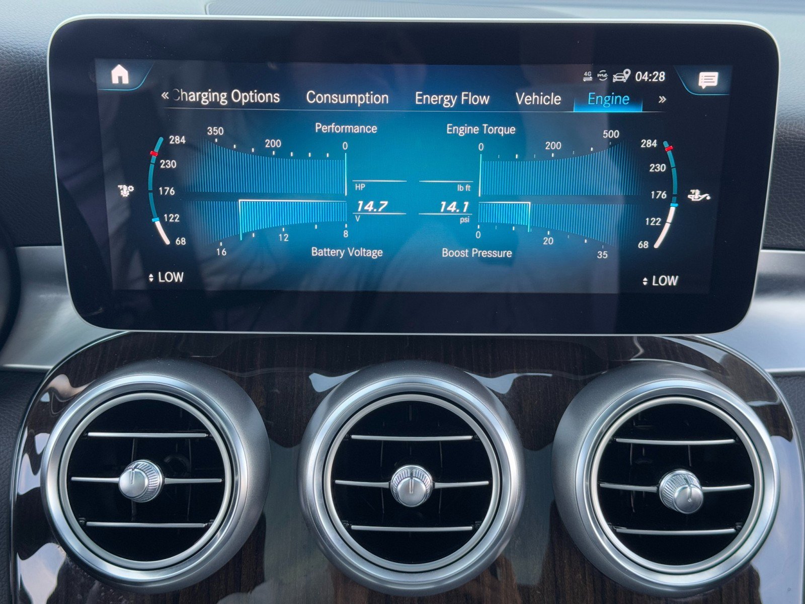 Used 2020 Mercedes-Benz GLC 350e 4MATIC image 28