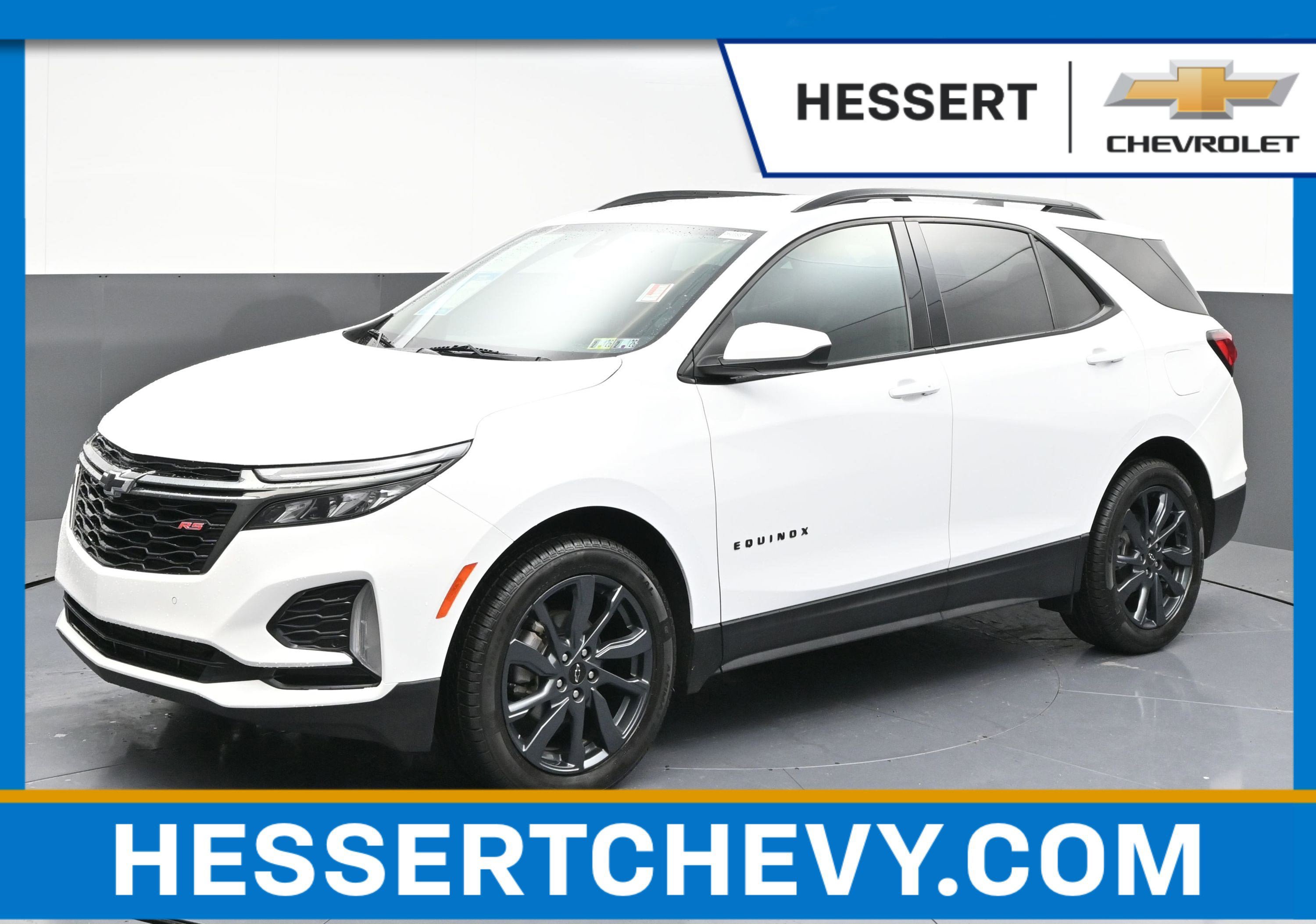 Used 2023 Chevrolet Equinox RS FWD image 1