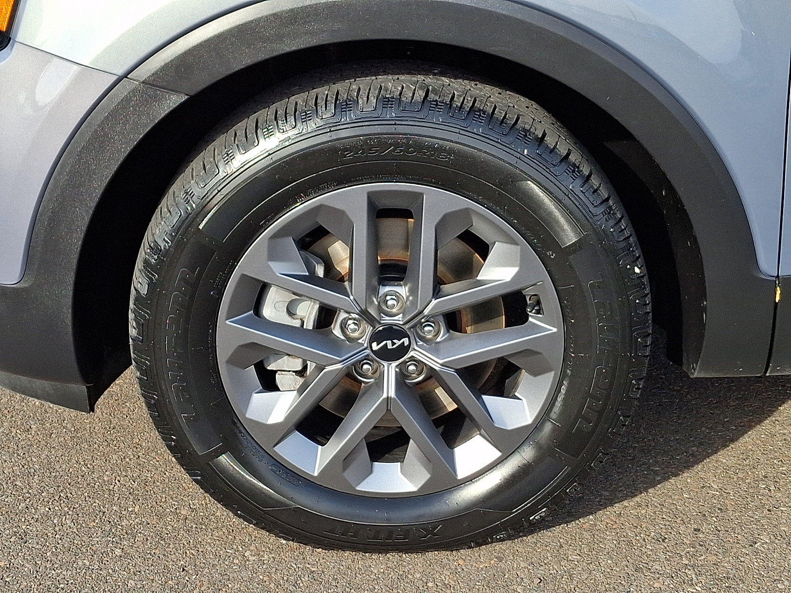 Used 2024 Kia Telluride LX AWD/4WD image 8