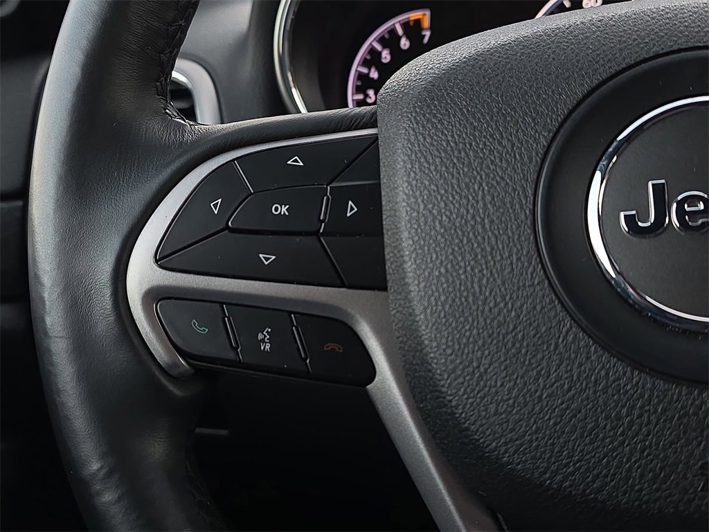 Used 2018 Jeep Grand Cherokee Laredo image 20