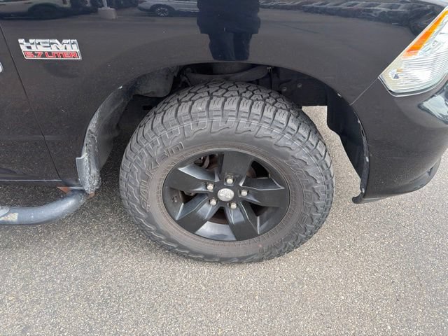 Used 2015 RAM 1500 Express AWD/4WD image 12