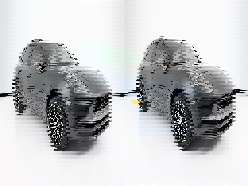 New 2026 Porsche Macan Turbo image 7