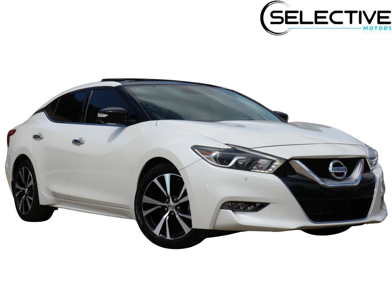 Used 2017 Nissan Maxima Platinum FWD image 1