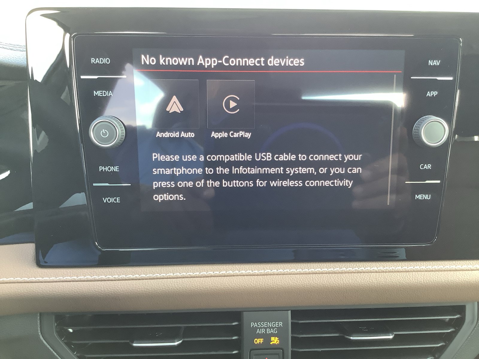 New 2027 Volkswagen Jetta SEL FWD image 16
