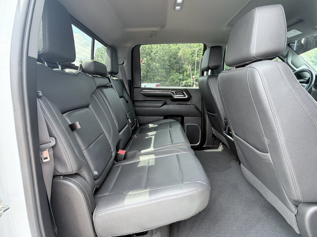 Used 2024 Chevrolet Silverado 2500 LTZ w/ LTZ Plus Package AWD/4WD image 27