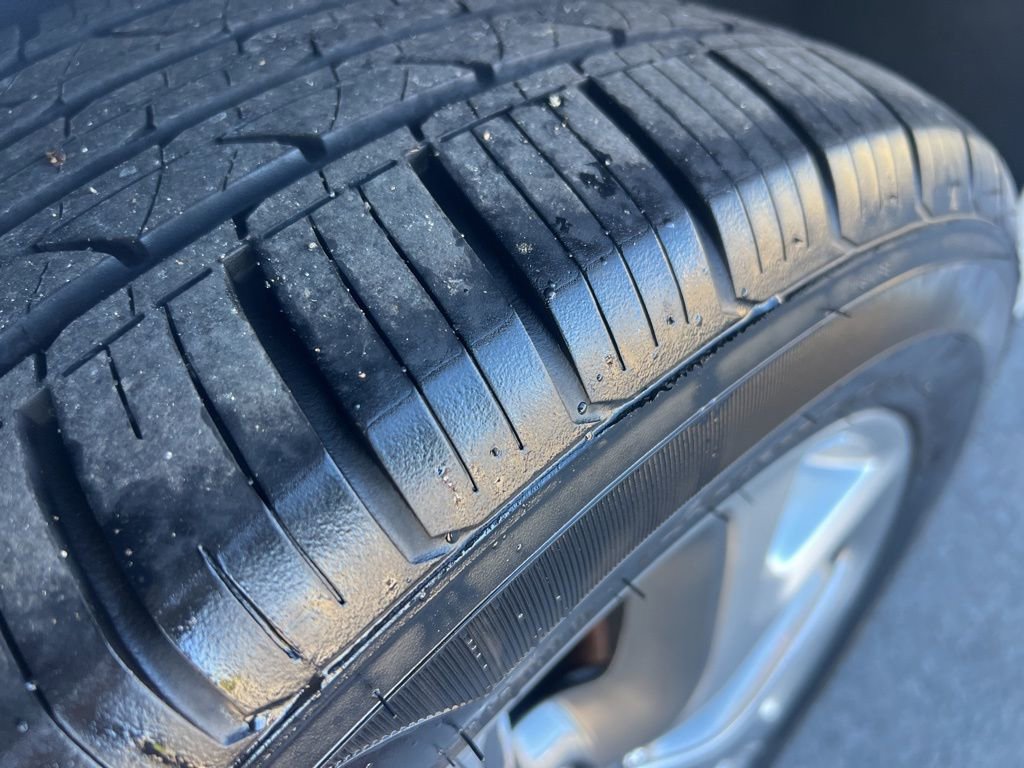 Used 2016 Kia Sorento SX image 8