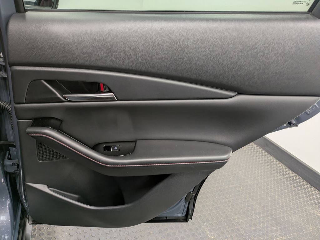 Certified 2023 MAZDA CX-30 AWD 2.5 S w/ Preferred Package image 27