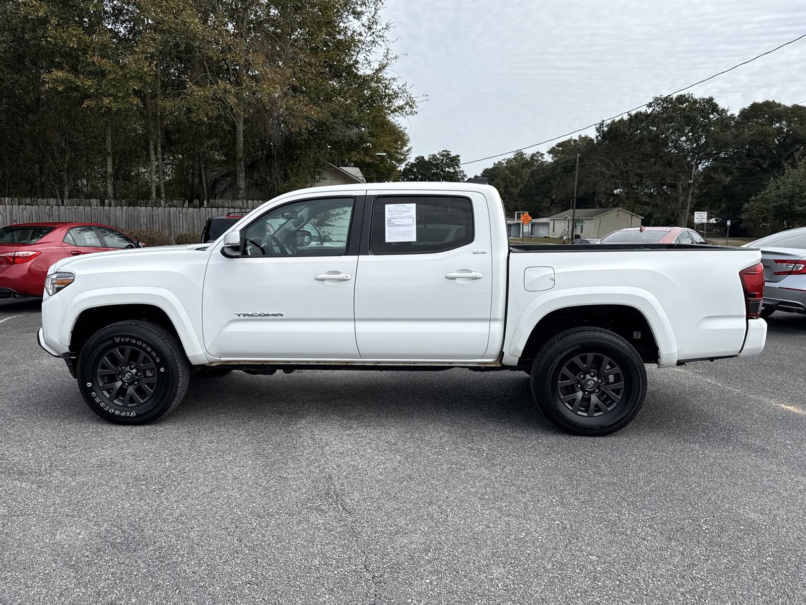 Used 2023 Toyota Tacoma SR5 w/ Technology Package AWD/4WD image 2