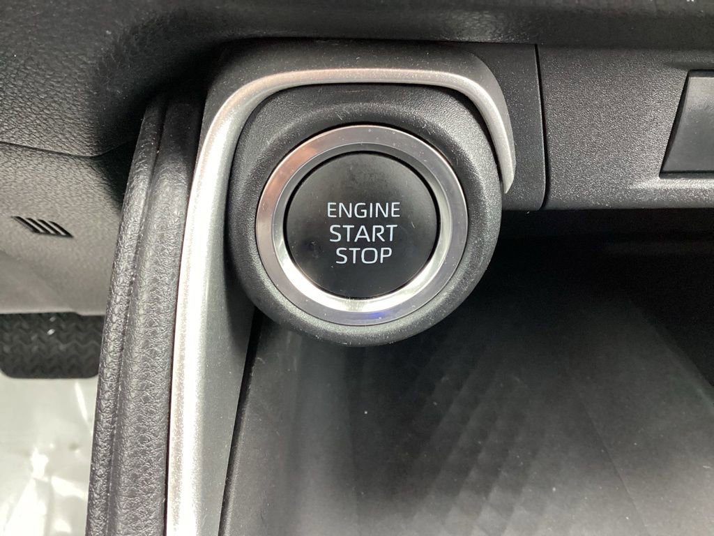 Used 2025 Toyota Grand Highlander AWD image 24
