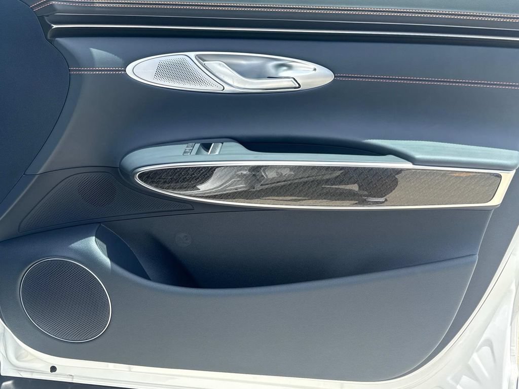 New 2026 Genesis GV70 3.5T Sport Prestige AWD/4WD image 17