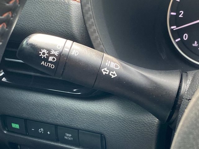 Used 2021 Nissan Sentra SR FWD image 21