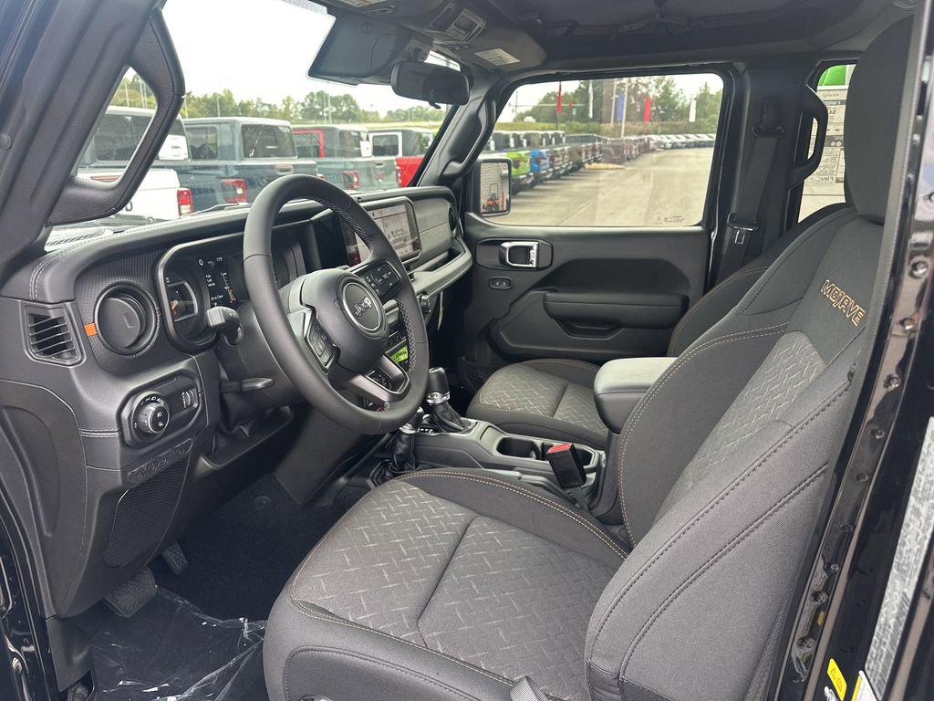 New 2025 Jeep Gladiator Mojave image 12