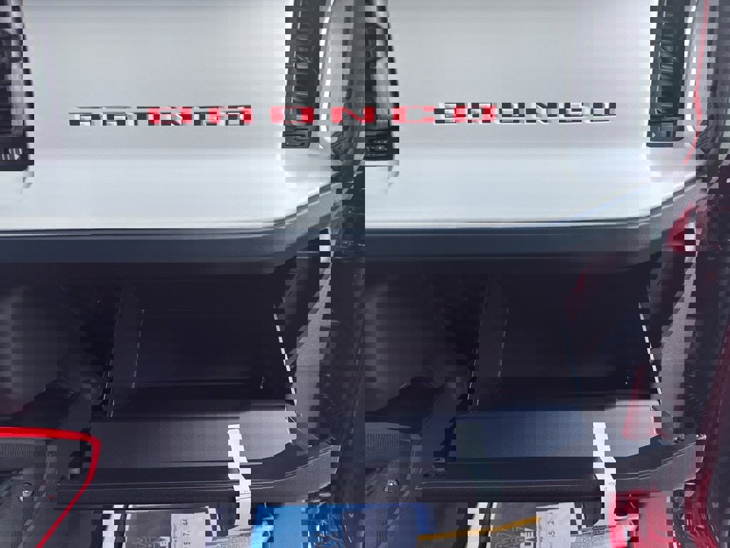 New 2025 Ford Bronco Heritage Edition image 37