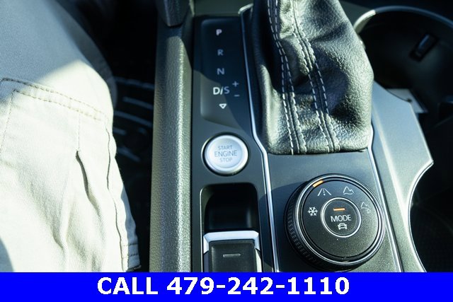 Used 2021 Volkswagen Atlas SE image 22