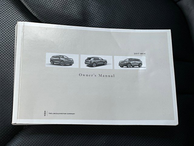 Used 2017 Lincoln MKX Reserve w/ Lincoln MKX Climate Package image 39