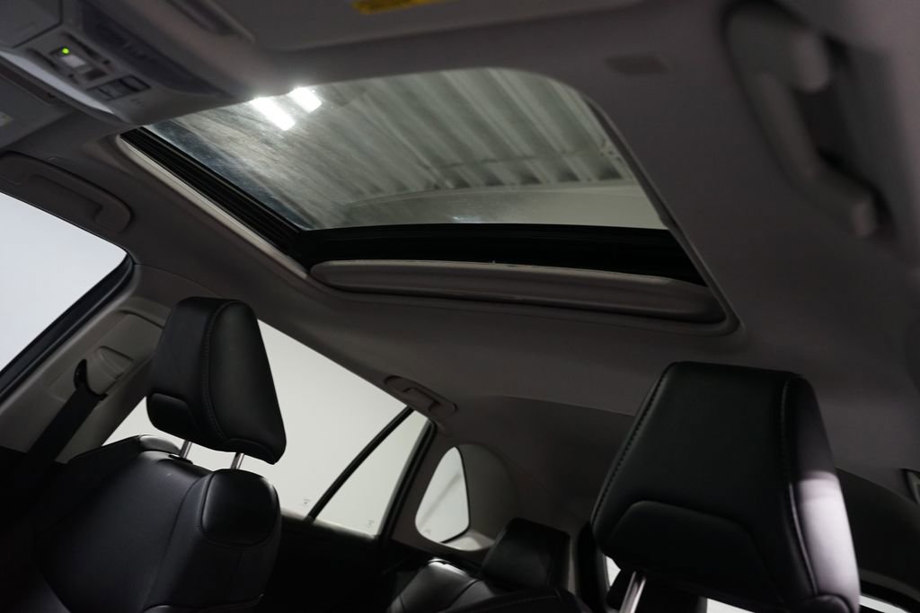 Used 2023 Toyota RAV4 Limited image 35