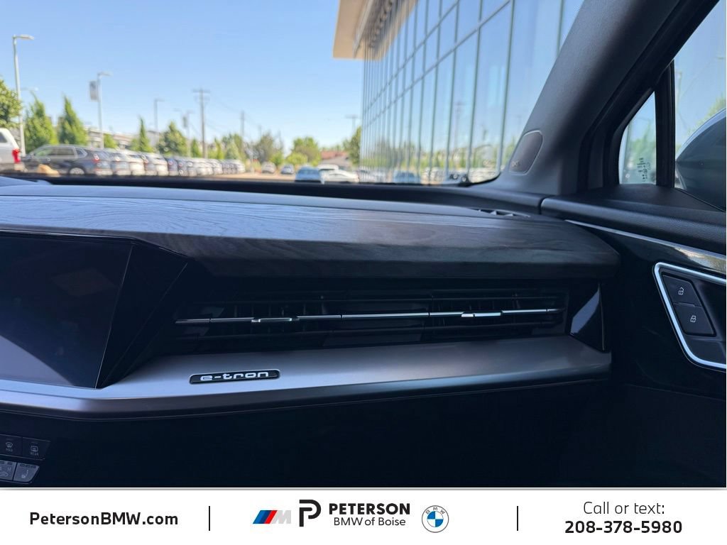 Used 2023 Audi Q4 e-tron Prestige w/ Black Optic Package AWD/4WD image 31