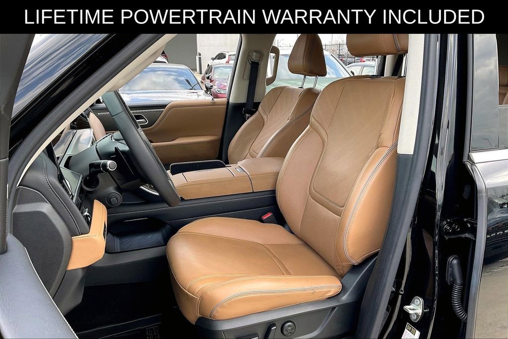 Certified 2025 INFINITI QX80 Luxe image 32