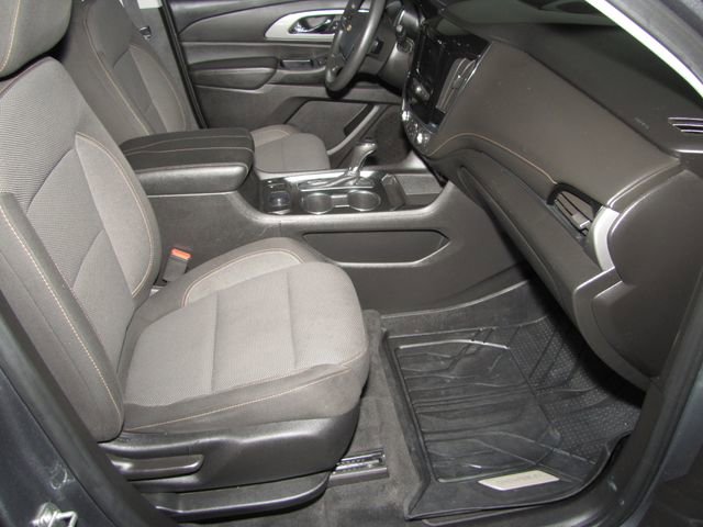 Used 2020 Chevrolet Traverse LS w/ LPO, Black Accent Package FWD image 20