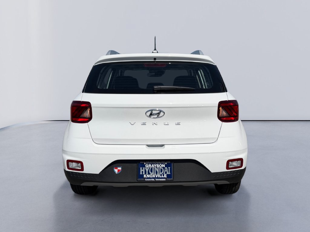 New 2026 Hyundai Venue SEL FWD image 4