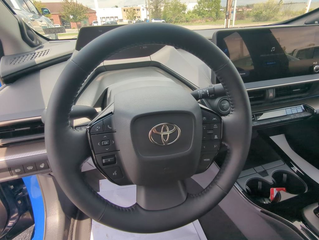 Used 2024 Toyota Prius Limited w/ Limited Premium Package AWD/4WD image 15