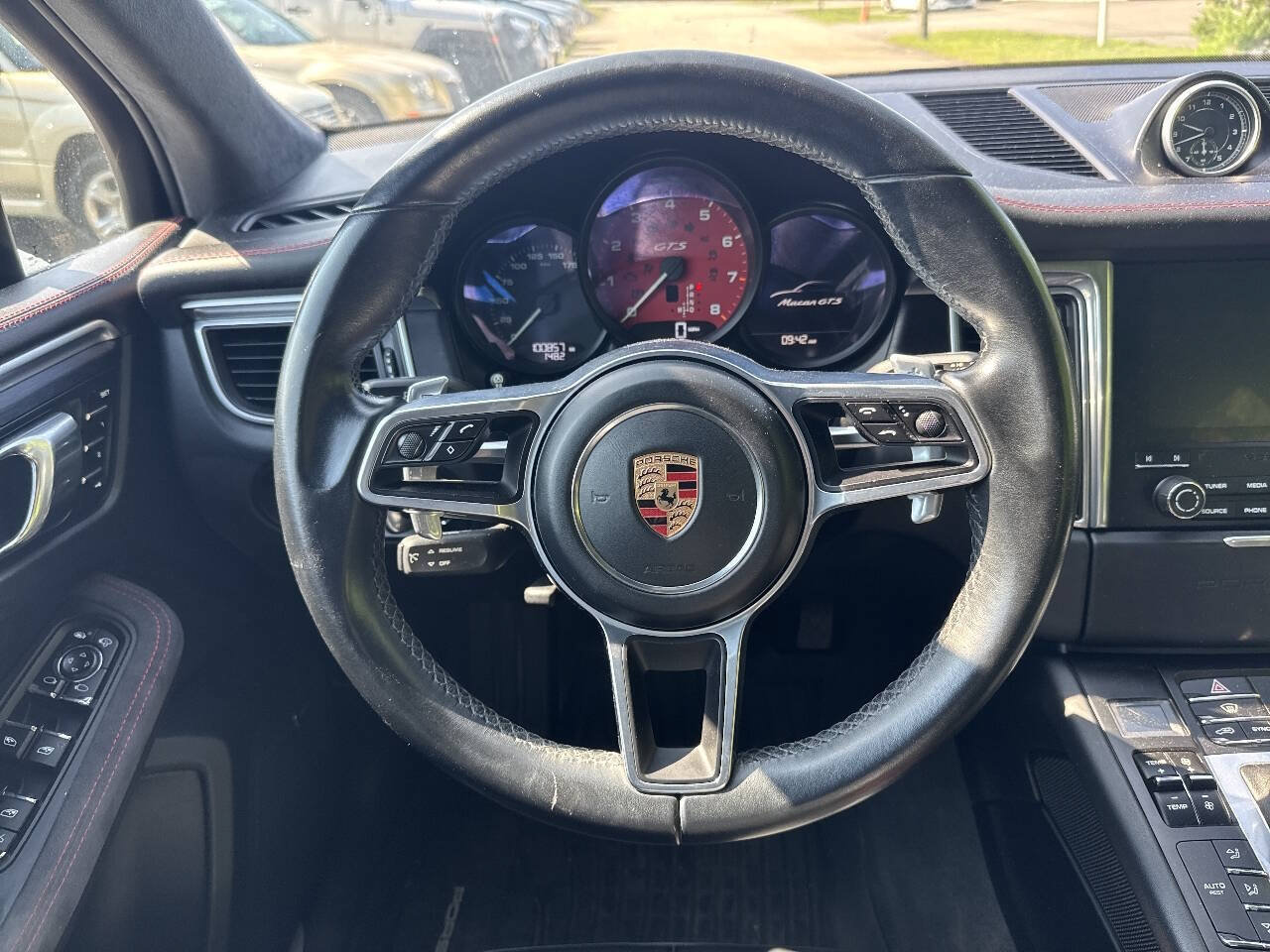 Used 2017 Porsche Macan GTS AWD/4WD image 16
