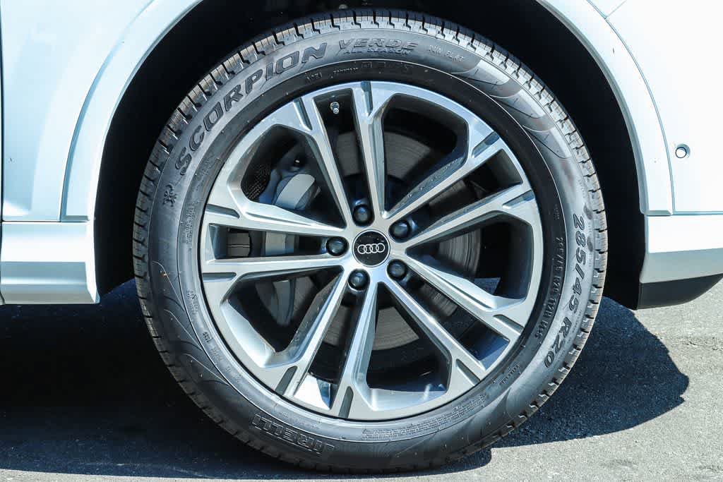 New 2026 Audi Q7 2.0T Premium AWD/4WD image 10