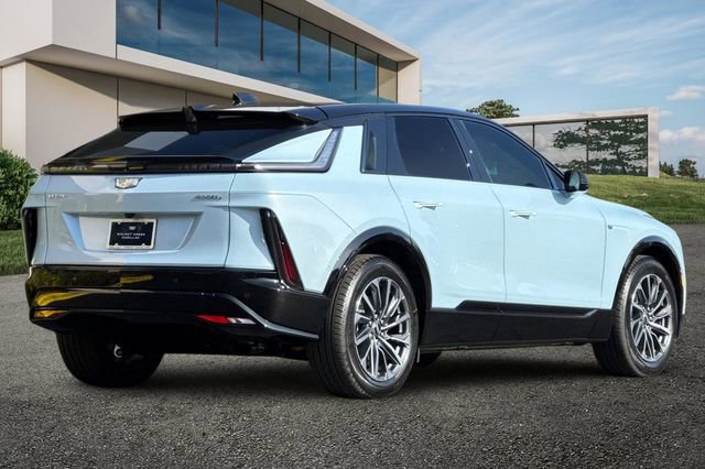 New 2026 Cadillac Lyriq Premium Sport image 4