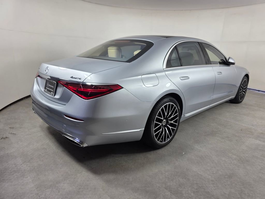 Certified 2023 Mercedes-Benz S 580 4MATIC Sedan image 4