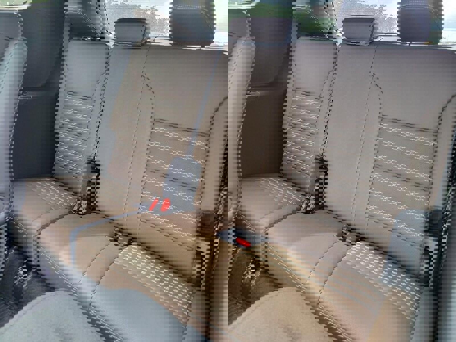 New 2026 GMC Acadia Denali Ultimate w/ LPO, Floor Liner Package image 31