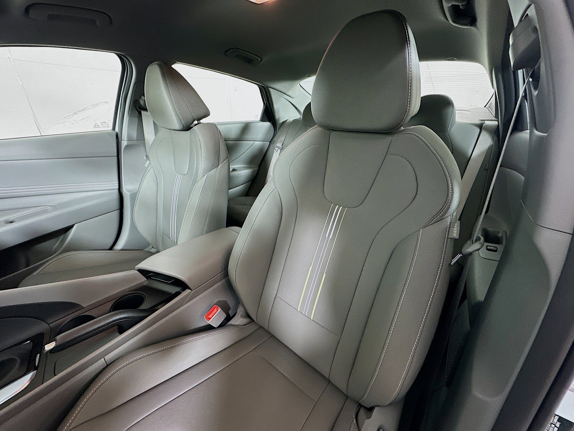 New 2026 Hyundai Elantra Sport image 19