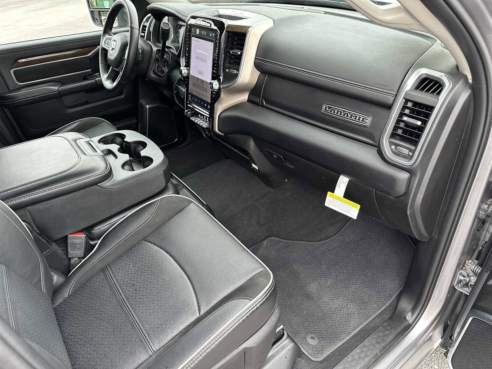 Used 2024 RAM 2500 Laramie w/ Safety Group AWD/4WD image 24