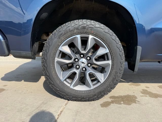 Used 2021 Chevrolet Silverado 1500 RST AWD/4WD image 9