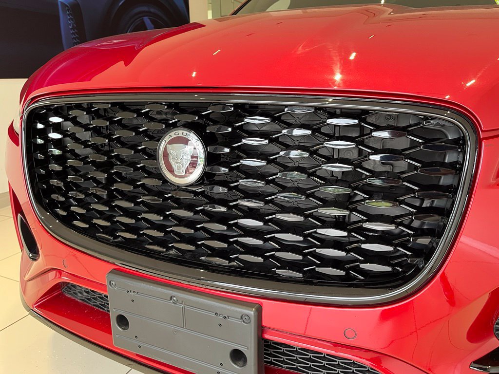 Used 2022 Jaguar F-PACE S AWD/4WD image 15