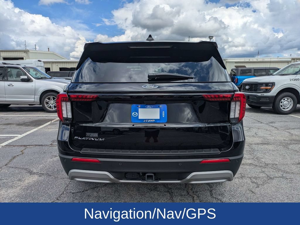 Certified 2026 Ford Explorer Platinum RWD image 5