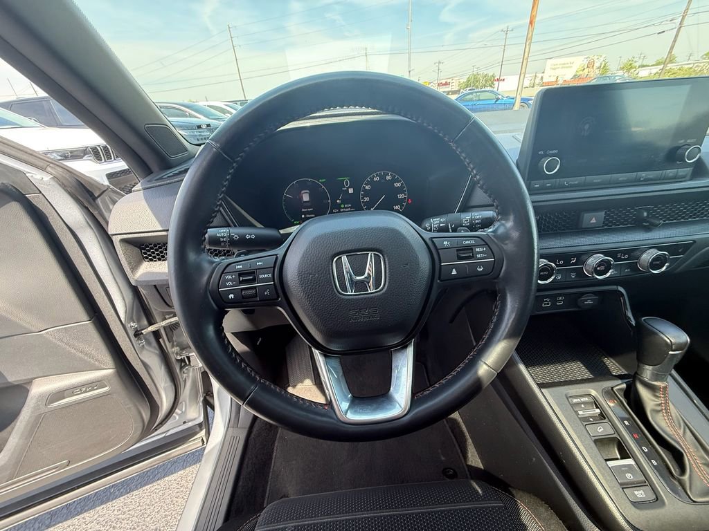 Used 2023 Honda CR-V Sport image 16