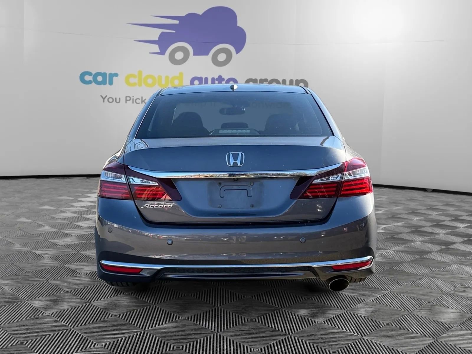 Used 2016 Honda Accord EX image 4