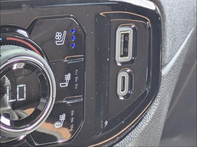 New 2026 Chevrolet Silverado 1500 High Country AWD/4WD image 32