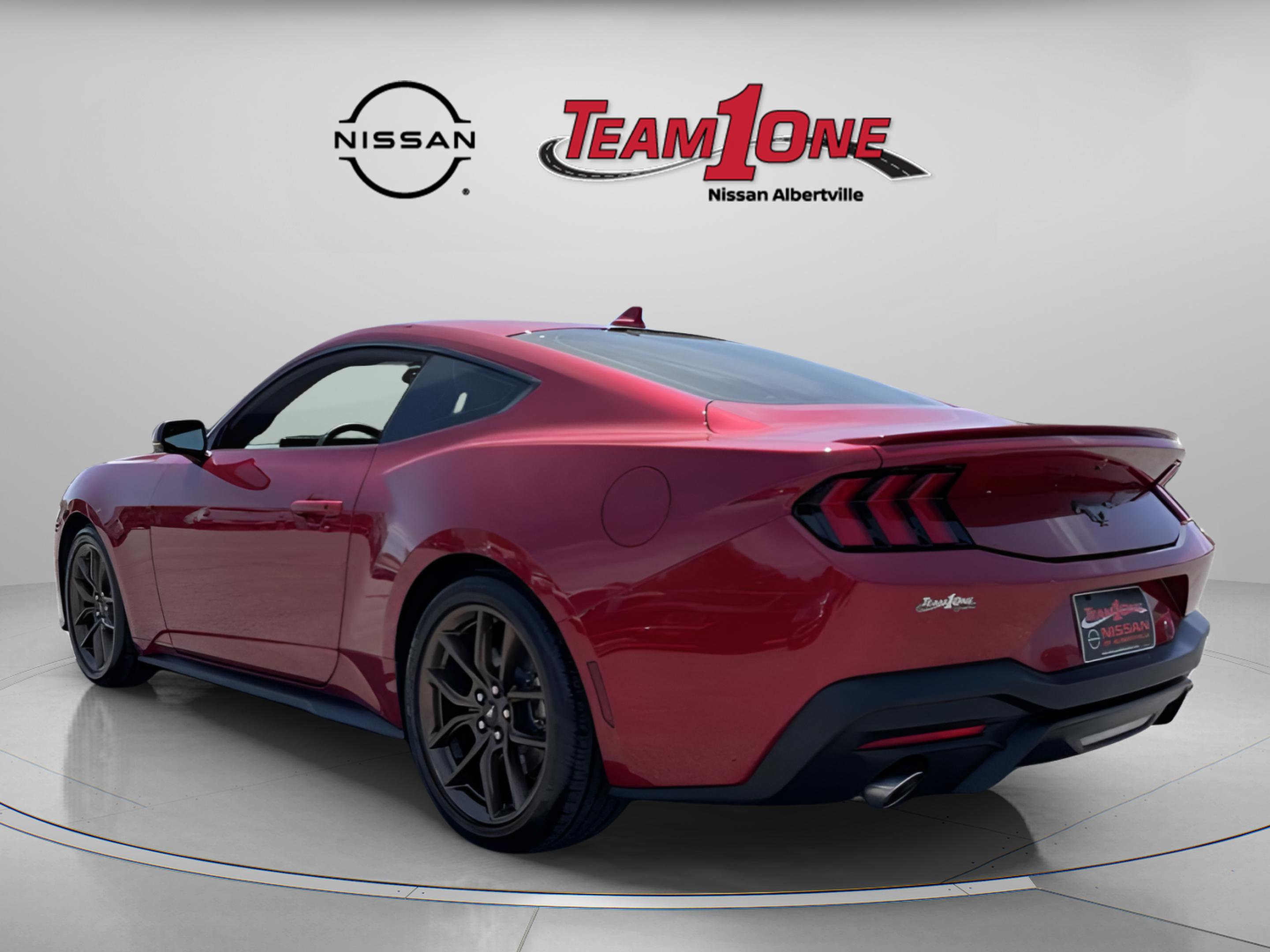 Used 2024 Ford Mustang Premium RWD image 6