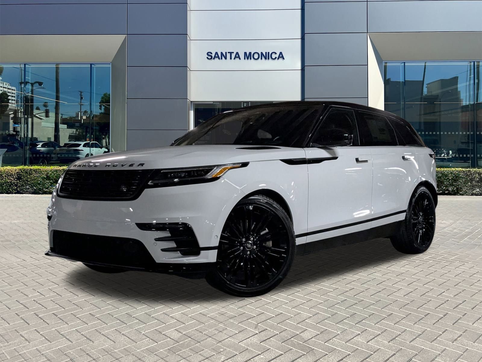 New 2026 Land Rover Range Rover Velar Dynamic SE