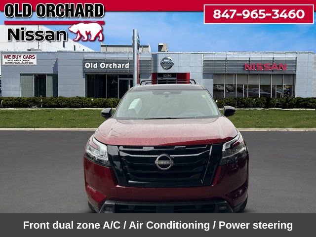 Used 2024 Nissan Pathfinder Platinum AWD/4WD image 2