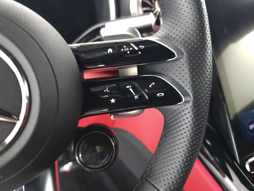 Certified 2024 Mercedes-Benz SL 63 AMG 4MATIC w/ Manufactur Interior Package image 14