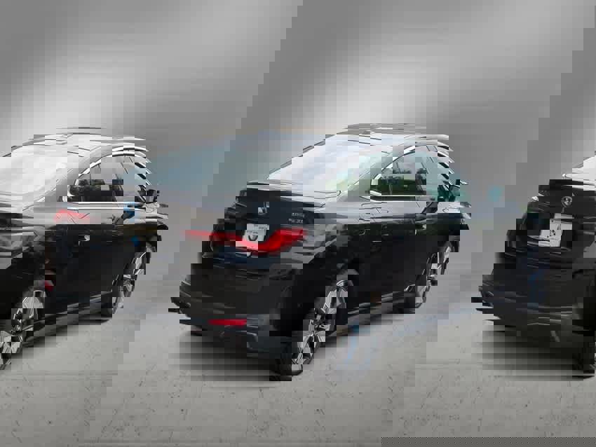 New 2024 BMW i4 eDrive35 w/ Premium Package image 8