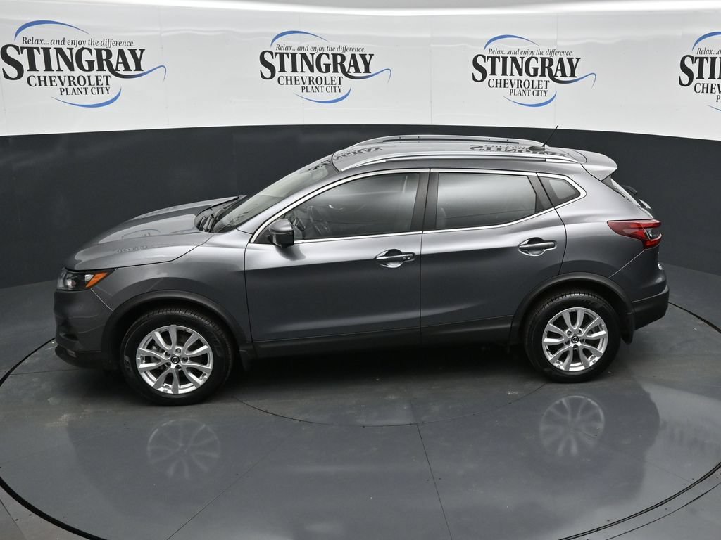 Used 2022 Nissan Rogue Sport SV w/ Technology Package FWD image 21