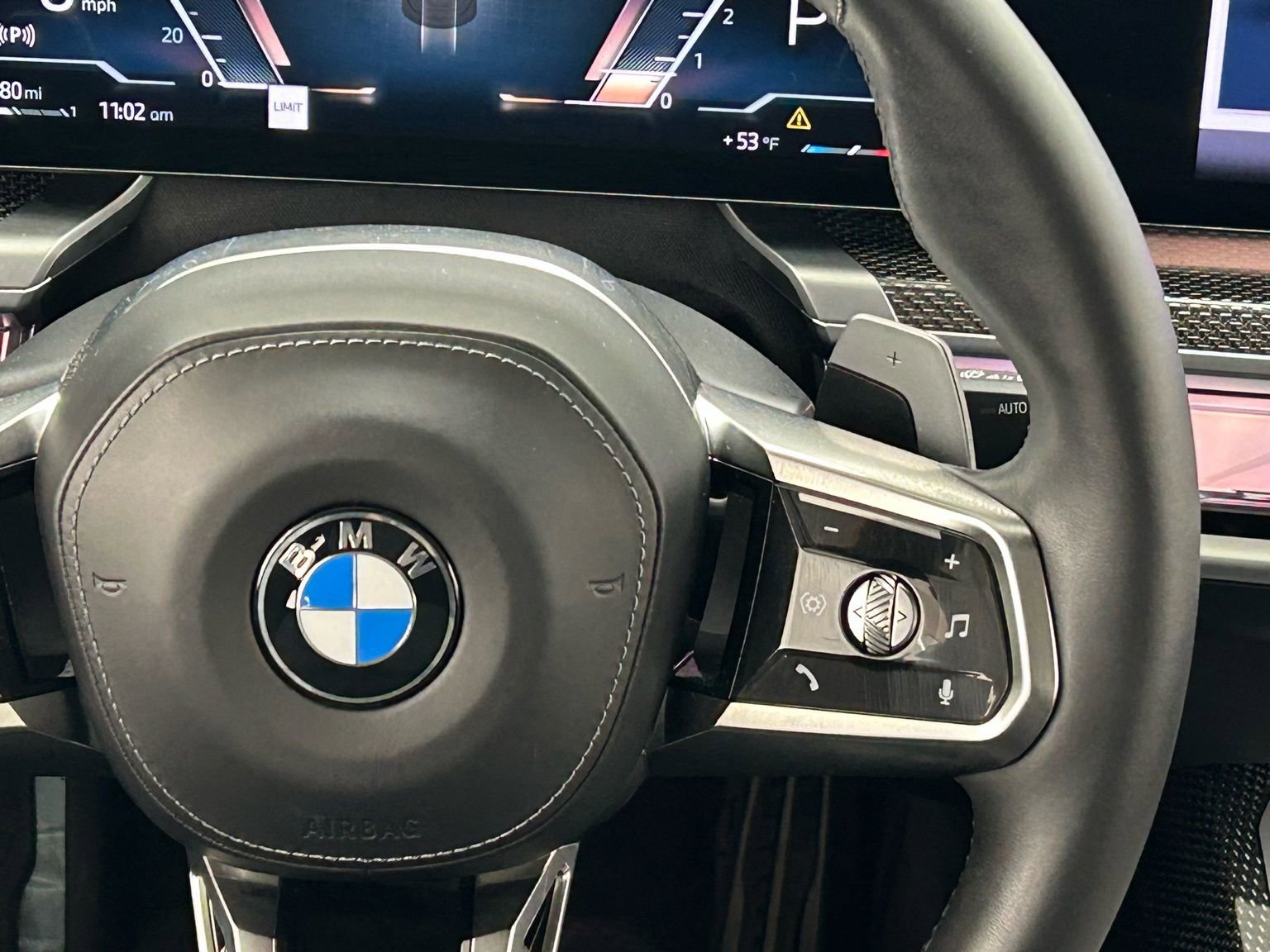 Used 2023 BMW 760i xDrive AWD/4WD image 13