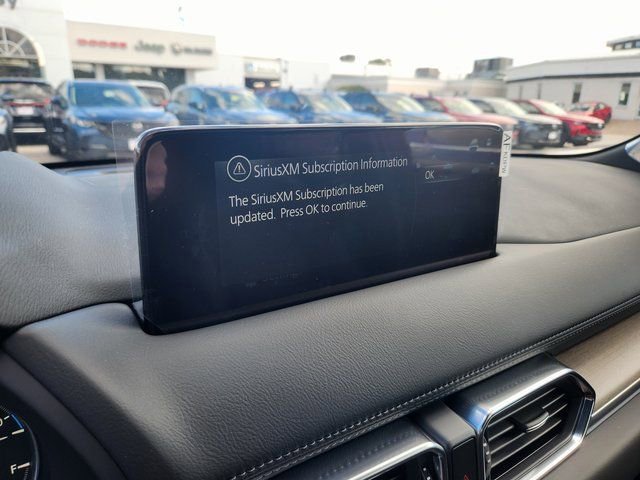 New 2025 MAZDA CX-5 Signature AWD/4WD image 14