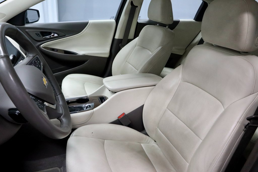 Used 2024 Chevrolet Malibu LT image 23